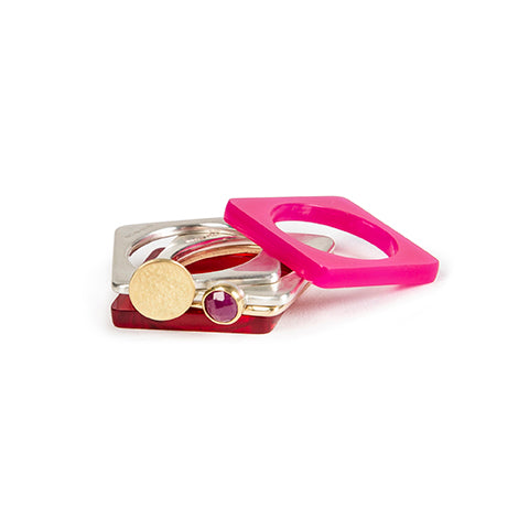 Square ring in bright Pink perspex.