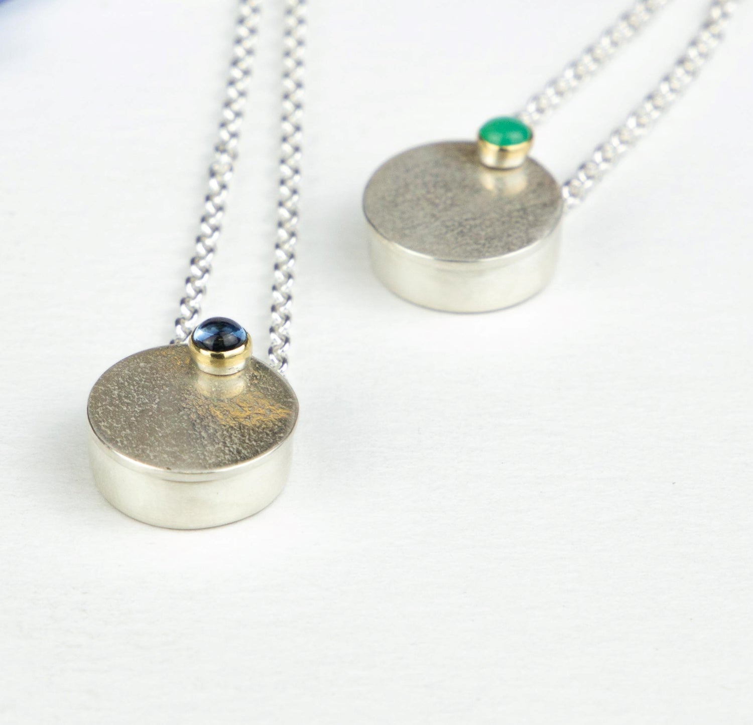Necklaces, lockets and brooches