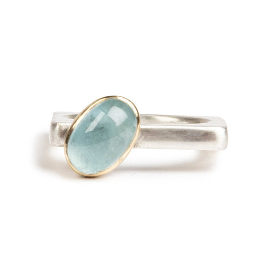 Thick silver ring with oval aquamarine #barbaraspencejewellery